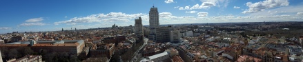 Vista panorámica con la torre Madrid y el edificio España en el centro. (Foto A desmano)